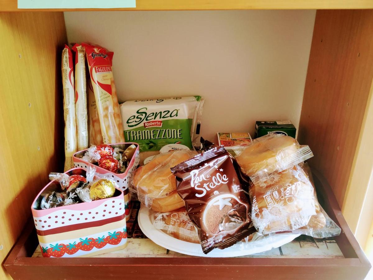 Bed & Breakfast San Calocero - Private Bathroom - Wi-Fi ミラノ エクステリア 写真